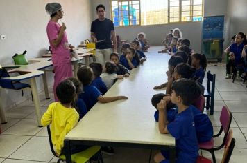 Foto - ATIVIDADE: Espetinho e salada de fruta - Atividade Nutricional (EAN - Educação Alimentar e Nutricional)