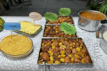 Foto - JANTAR PARA OS PROFESSORES E SERVIDORES PÚBLICOS DO DEP. MUN. DE EDUCAÇÃO.